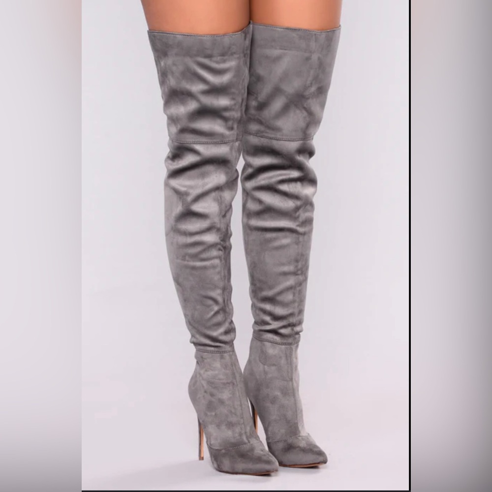 High thigh boots